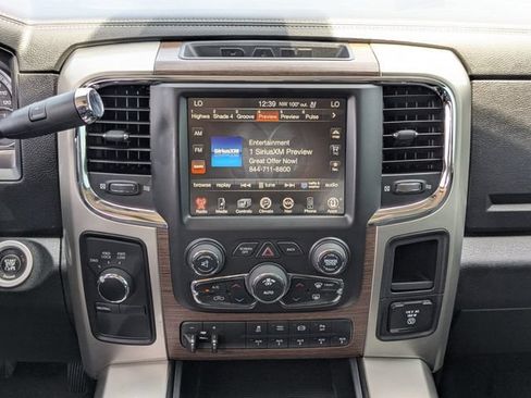 Used 2015 RAM 2500 Laramie w/ Cold Weather Group AWD/4WD image 17