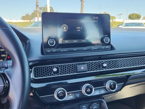 Used 2024 Honda Civic Sport image 18