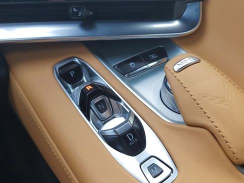 Used 2025 Chevrolet Corvette 3LT Convertible 1-Owner w/ Z51 Performance Package image 22