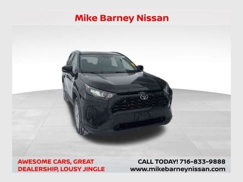 Used 2020 Toyota RAV4 LE w/ All Weather Liner Package image 1