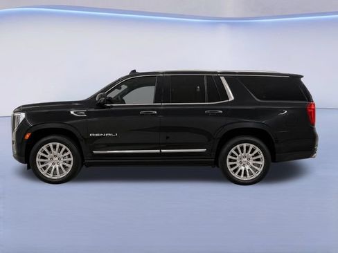 Used 2023 GMC Yukon Denali AWD/4WD image 4