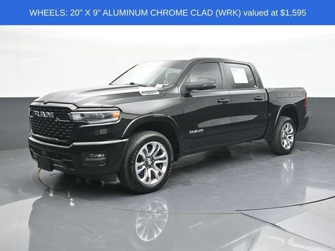 Used 2025 RAM 1500 Big Horn AWD/4WD image 4