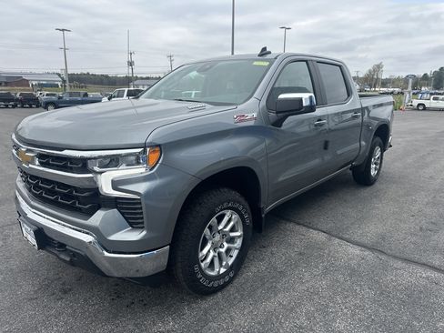 New 2026 Chevrolet Silverado 1500 LT AWD/4WD image 3