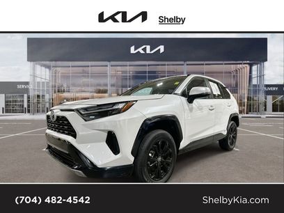 Used 2023 Toyota RAV4 SE