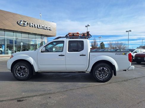 Used 2021 Nissan Frontier PRO-4X w/ Pro-4x Utility Package image 6