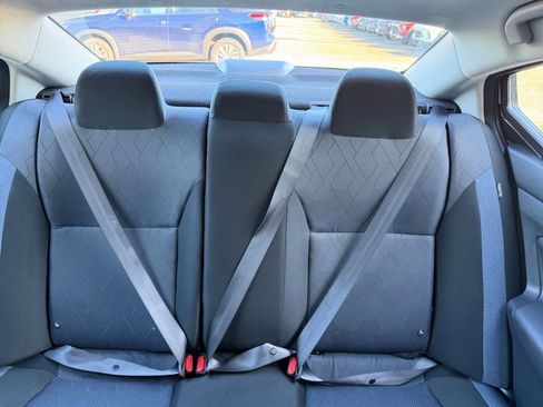 Used 2025 Nissan Versa SV image 38