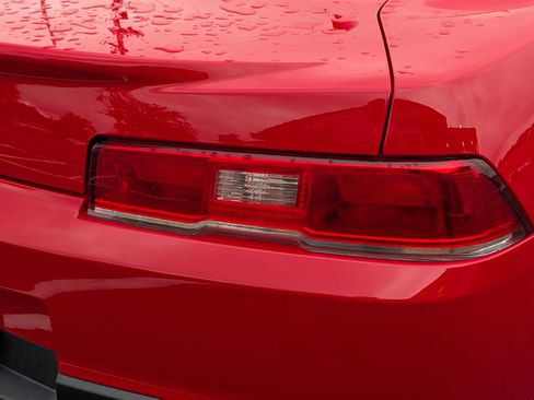 Used 2015 Chevrolet Camaro LS RWD image 12