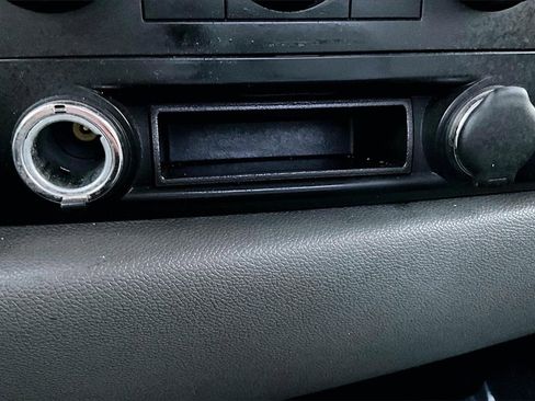 Used 2009 GMC Sierra 1500 W/T image 16