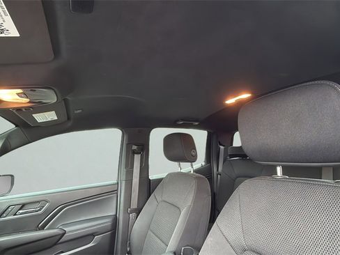 Used 2024 GMC Canyon Elevation w/ Convenience Package image 11