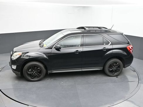 Used 2017 Chevrolet Equinox LT AWD/4WD image 18