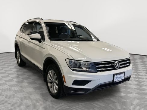 Used 2019 Volkswagen Tiguan S w/ Driver Assistance Package image 5