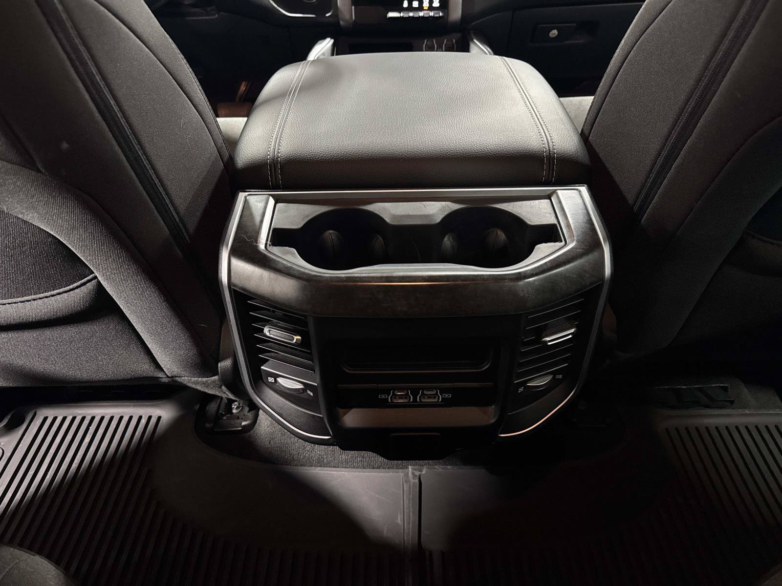 Used 2022 RAM 1500 Big Horn AWD/4WD image 15