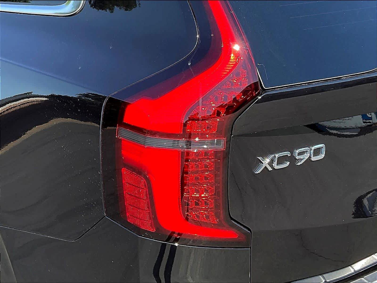 New 2026 Volvo XC90 T8 Ultra w/ Protection Package AWD/4WD image 25