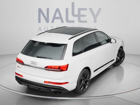 Used 2025 Audi SQ7 Prestige w/ Prestige Package AWD/4WD image 4