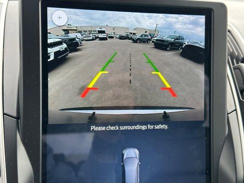 Used 2024 Ford Edge SEL image 23