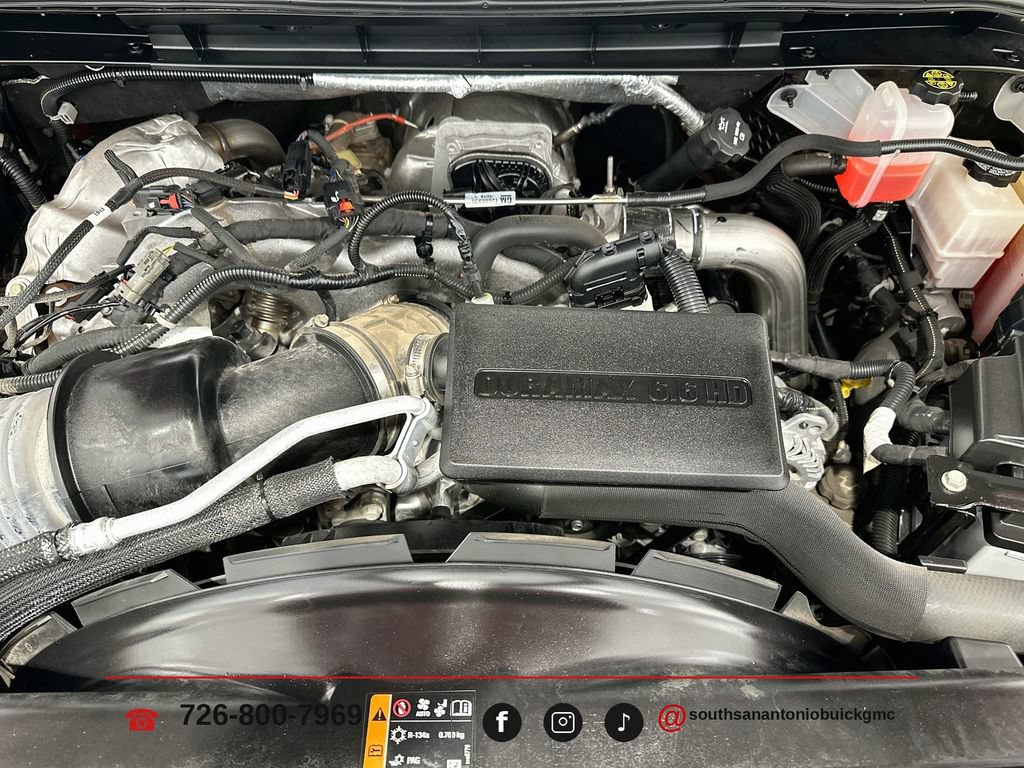 Certified 2024 Chevrolet Silverado 2500 High Country w/ High Country Premium Package AWD/4WD image 31