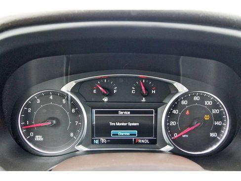 Used 2019 GMC Acadia SLT w/ LPO, Cargo Package image 16