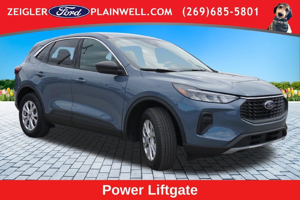 Used 2023 Ford Escape Active AWD/4WD image 7