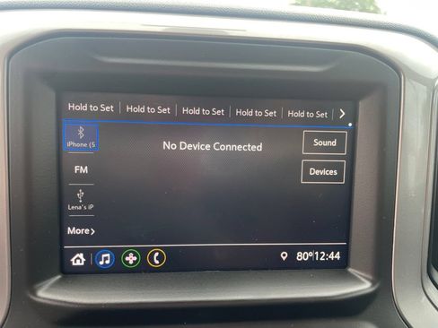 Used 2021 Chevrolet Silverado 1500 Custom AWD/4WD image 21