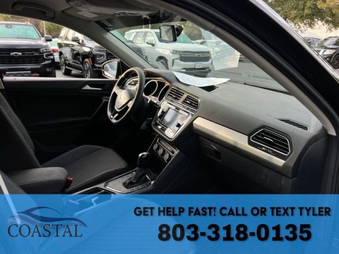 Used 2021 Volkswagen Tiguan S image 13