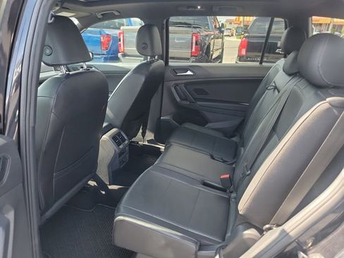 Used 2019 Volkswagen Tiguan SEL Premium R-Line FWD image 6