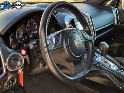 Used 2012 Porsche Cayenne AWD/4WD image 26