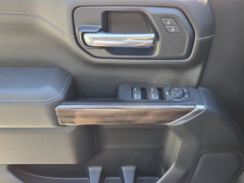Certified 2021 Chevrolet Silverado 1500 RST AWD/4WD image 27