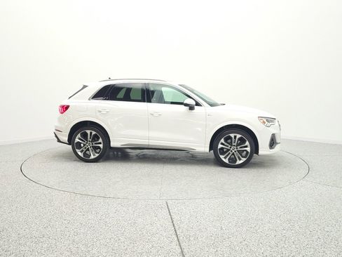 Used 2021 Audi Q3 2.0T Premium Plus AWD/4WD image 4