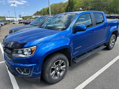 Used 2019 Chevrolet Colorado Z71 AWD/4WD image 1