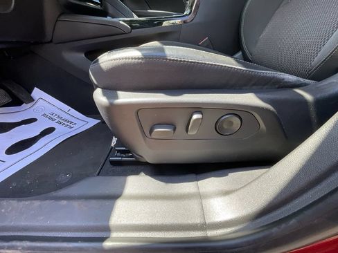 Used 2021 Buick Envision Preferred AWD/4WD image 13