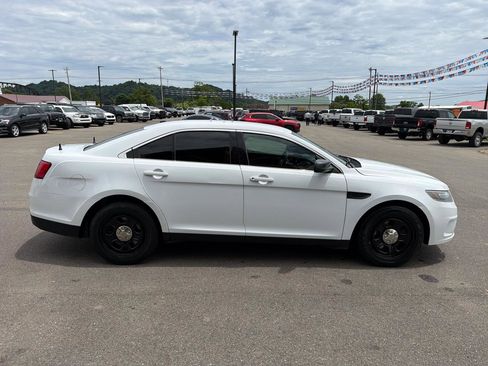 Used 2015 Ford Taurus Police Interceptor AWD image 20