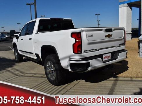 New 2025 Chevrolet Silverado 3500 High Country w/ High Country Premium Package image 6