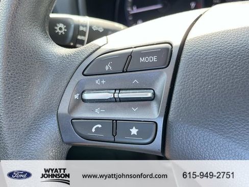 Used 2023 Hyundai Kona SEL AWD/4WD image 30