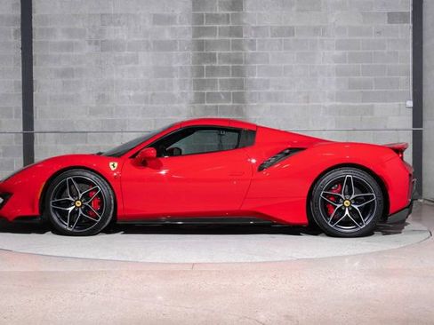 Used 2020 Ferrari 488 Pista Spider image 40