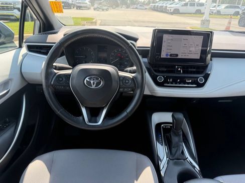 Used 2023 Toyota Corolla SE FWD image 8