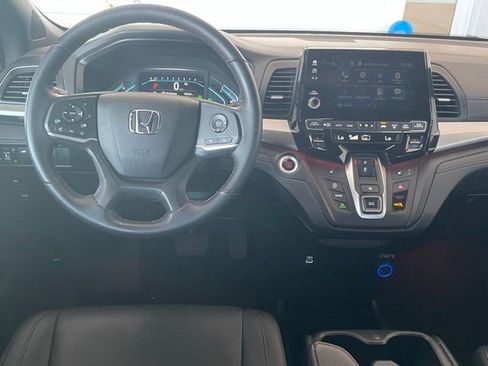 Used 2024 Honda Odyssey Sport image 12
