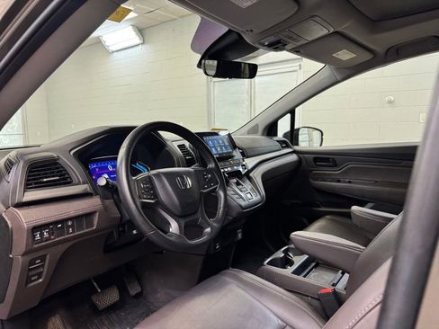 Used 2022 Honda Odyssey EX-L image 14