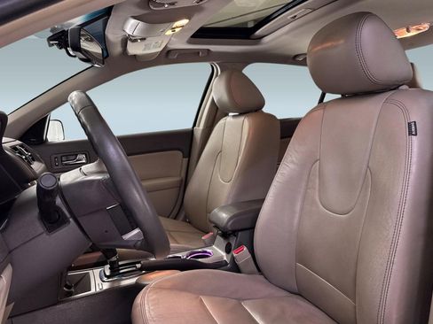 Used 2011 Ford Fusion SEL w/ 302A Rapid Spec Order Code FWD image 5