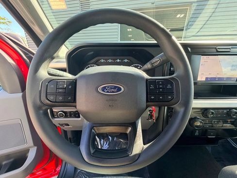Used 2025 Ford F350 XLT w/ Snow Plow Prep Package AWD/4WD image 11