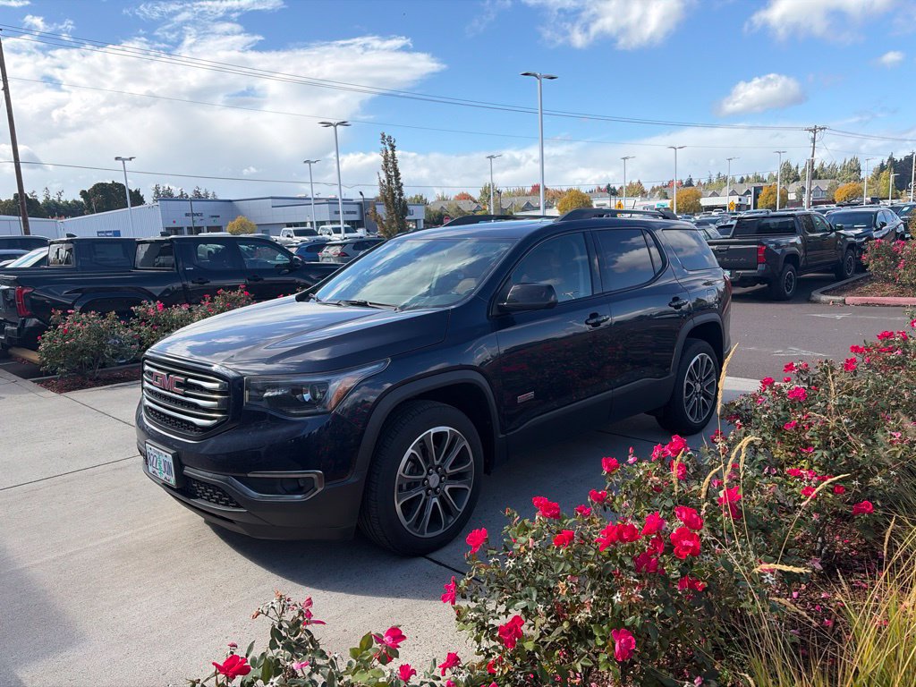 Used 2017 GMC Acadia SLT AWD/4WD image 8