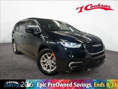 Used 2024 Chrysler Pacifica Touring-L