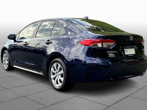 Used 2022 Toyota Corolla LE FWD image 11