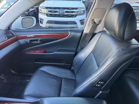 Used 2012 Lexus LS 460 AWD image 31