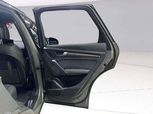 Used 2023 Audi SQ5 Premium Plus AWD/4WD image 31