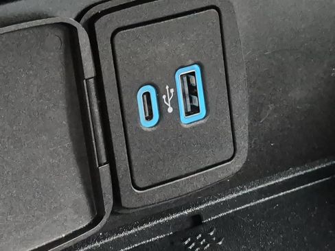 Used 2023 Ford Bronco Outer Banks AWD/4WD image 29
