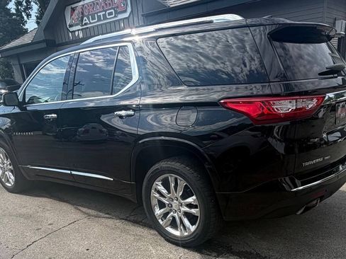 Used 2019 Chevrolet Traverse High Country w/ LPO, Floor Liner Package AWD/4WD image 17