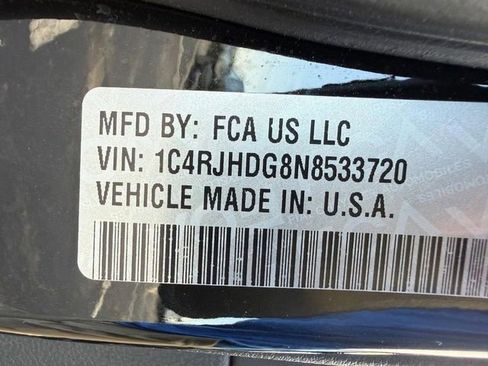 Used 2022 Jeep Grand Cherokee Overland w/ MOPAR Finishing Package AWD/4WD image 32