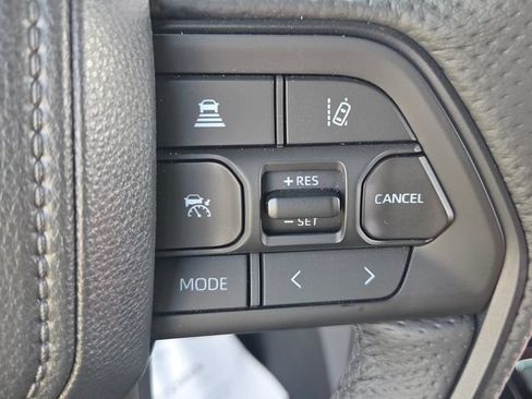 Used 2025 Toyota Sequoia TRD Pro AWD/4WD image 23
