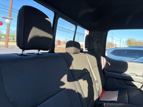 Used 2021 Ford F150 XLT w/ Equipment Group 302A High image 12