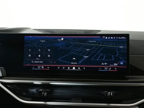 New 2026 BMW X6 xDrive40i w/ Climate Comfort Package image 22